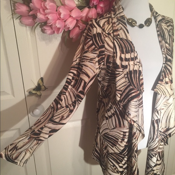 💼 Essentials by Milano Waterfall Long Sleeve Cardigan - Picture 3 of 9